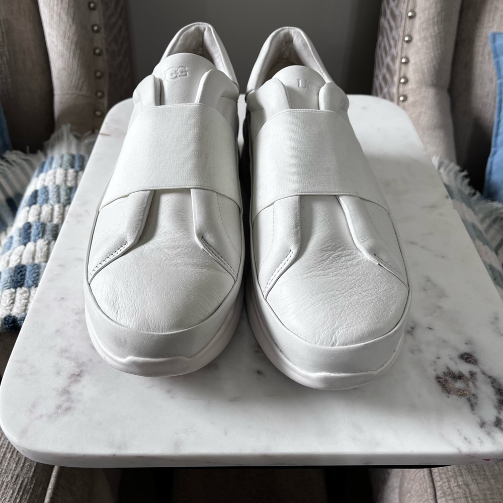 UGG Libu Leather Slip-On Sneakers